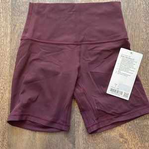 New with tag Lululemon Align High Rise shorts 6” inseam 4 Cassis